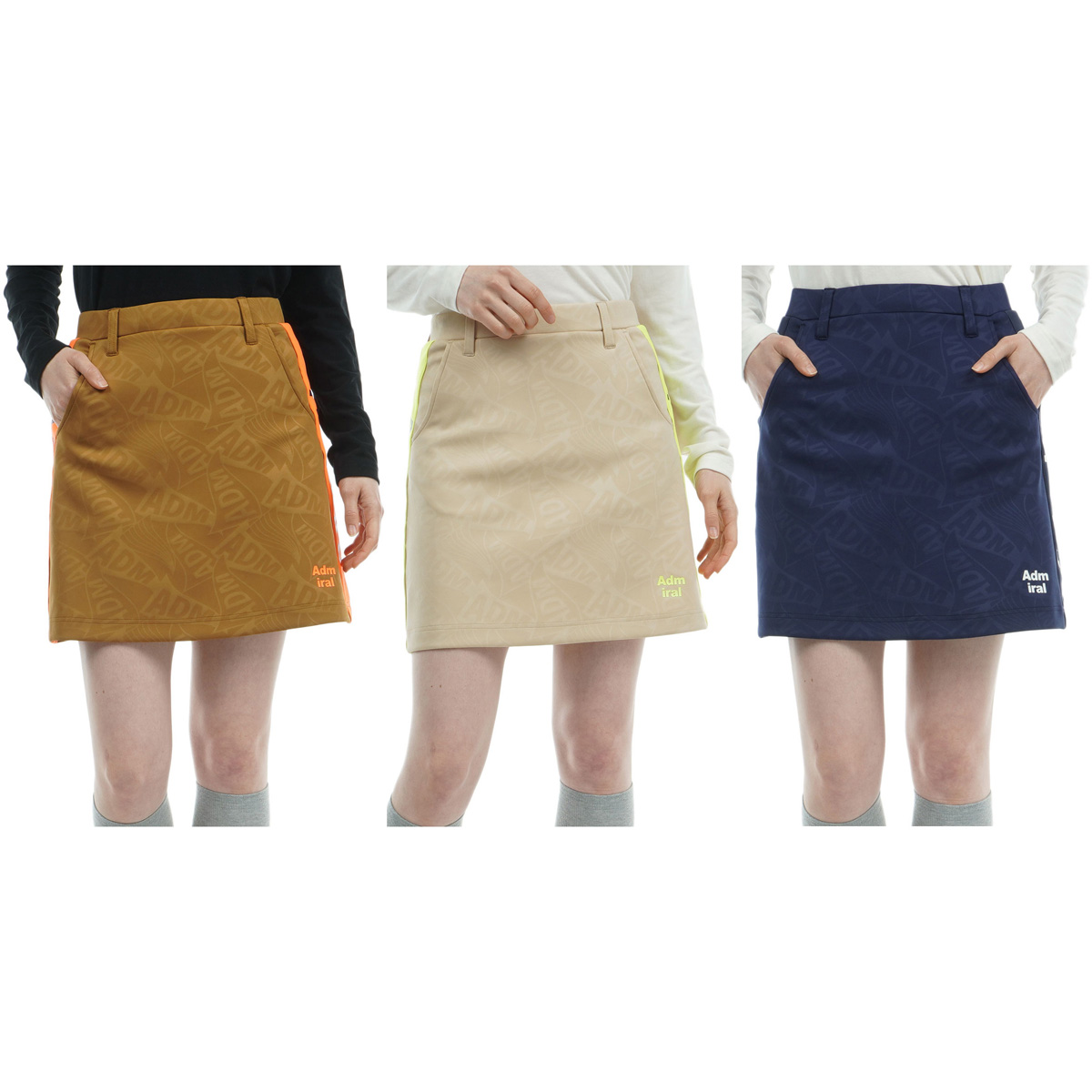エンボスロゴ ダンボール スカート